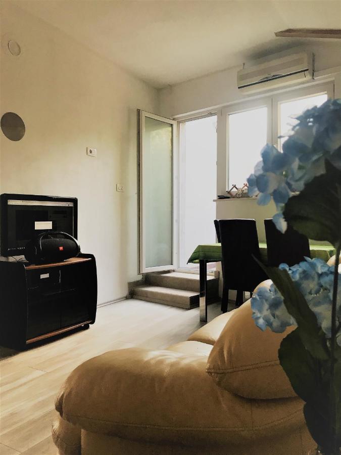 River Wellness Holiday Home リエカ エクステリア 写真